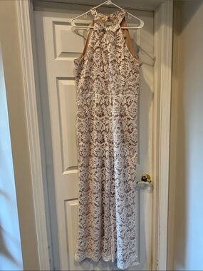 julia jordan White Lace with Nude Lining Dress